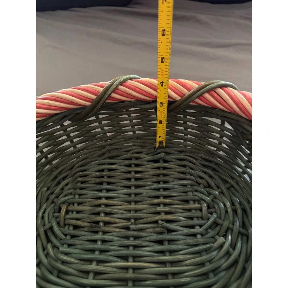 Vintage Red Green Cream Woven Wicker Oval Basket Holiday Christmas Decor 12in